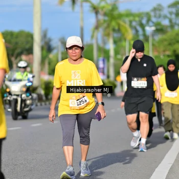 Runner Photo 2002150