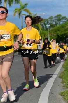 Runner Photo 2002338