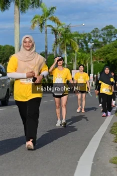 Runner Photo 2002348
