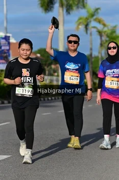 Runner Photo 2002379