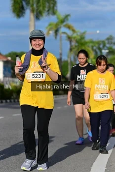 Runner Photo 2002389