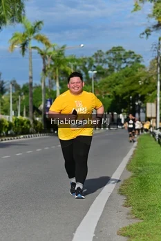 Runner Photo 2002412