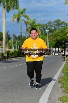 Runner Photo 2002417