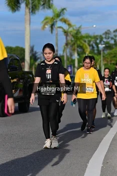 Runner Photo 2002546