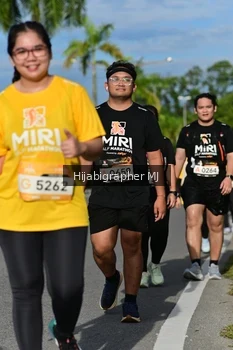 Runner Photo 2002559