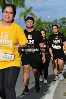 Runner Photo 2002561