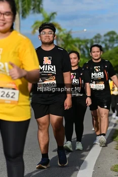 Runner Photo 2002563