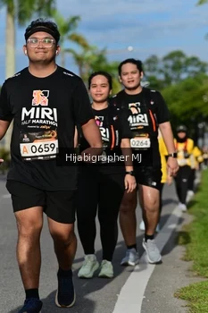Runner Photo 2002565