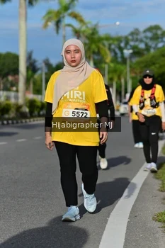 Runner Photo 2002577