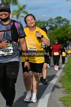 Runner Photo 2002604