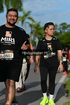 Runner Photo 2002746