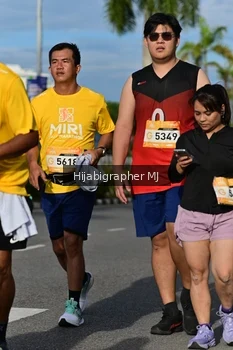 Runner Photo 2002769
