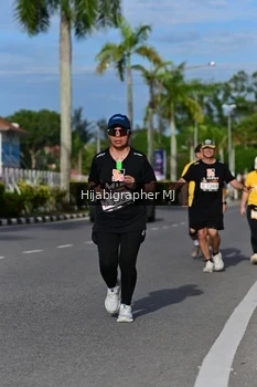 Runner Photo 2002778