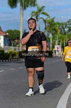 Runner Photo 2002840