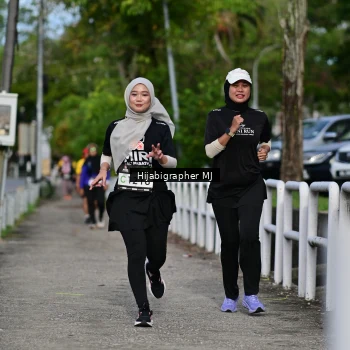 Runner Photo 2003201
