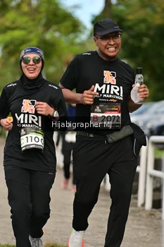 Runner Photo 2003302