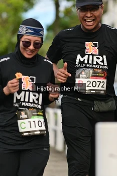 Runner Photo 2003310