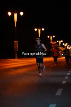 Runner Photo 2011417