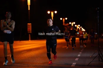 Runner Photo 2011422