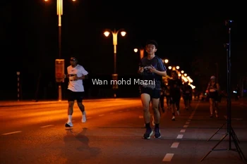 Runner Photo 2011443