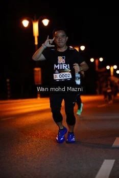 Runner Photo 2011458