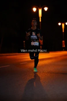 Runner Photo 2011459