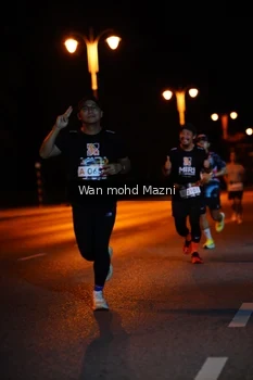 Runner Photo 2011515