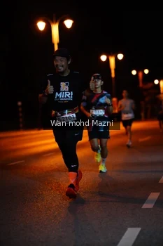 Runner Photo 2011517