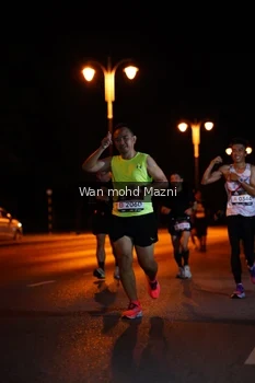 Runner Photo 2011542