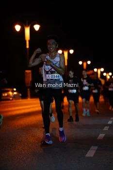 Runner Photo 2011543