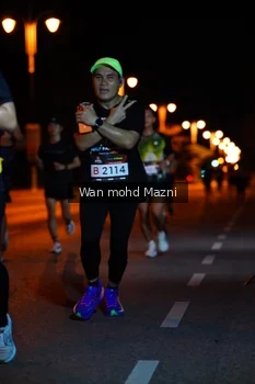 Runner Photo 2011550