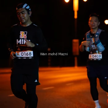 Runner Photo 2011570