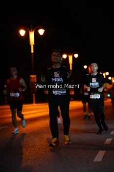 Runner Photo 2011599