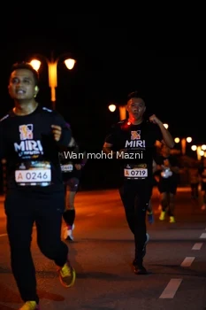 Runner Photo 2011600