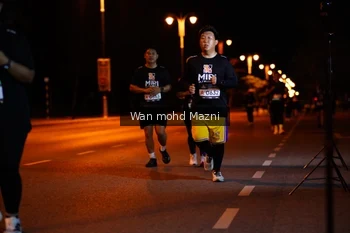 Runner Photo 2011956