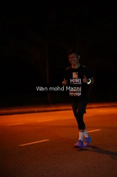 Runner Photo 2011971