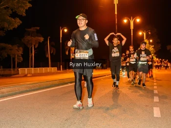 Runner Photo 2012078