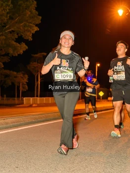 Runner Photo 2012087