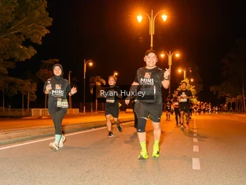 Runner Photo 2012088