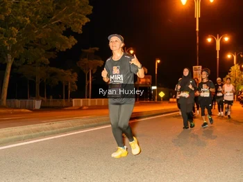 Runner Photo 2012090