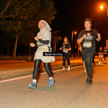 Runner Photo 2012125