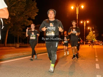Runner Photo 2012138