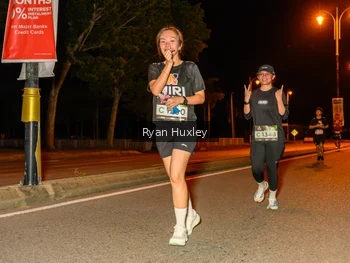 Runner Photo 2012140