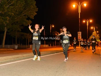 Runner Photo 2012144