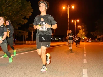 Runner Photo 2012152