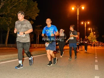 Runner Photo 2012184