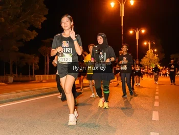 Runner Photo 2012205