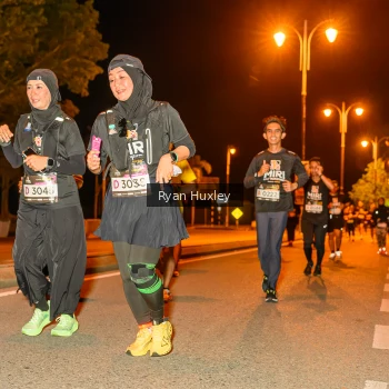 Runner Photo 2012206
