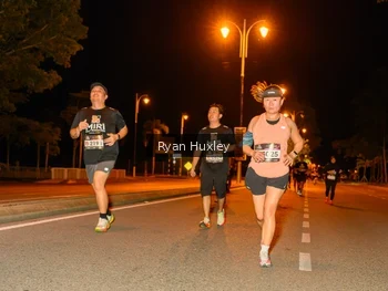 Runner Photo 2012227