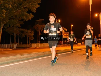 Runner Photo 2012241